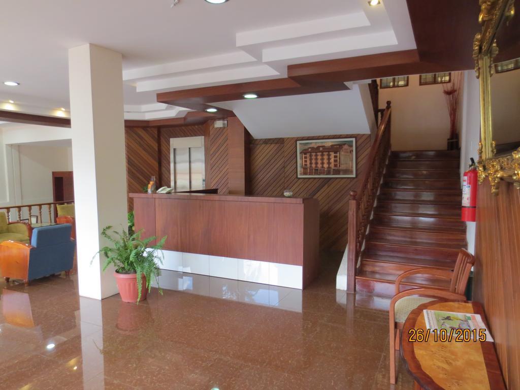 Hotel Cumanda Alfaro Buitenkant foto