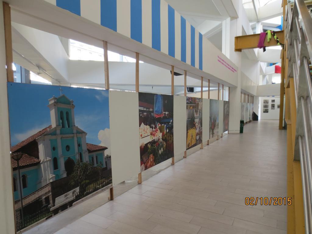 Hotel Cumanda Alfaro Buitenkant foto