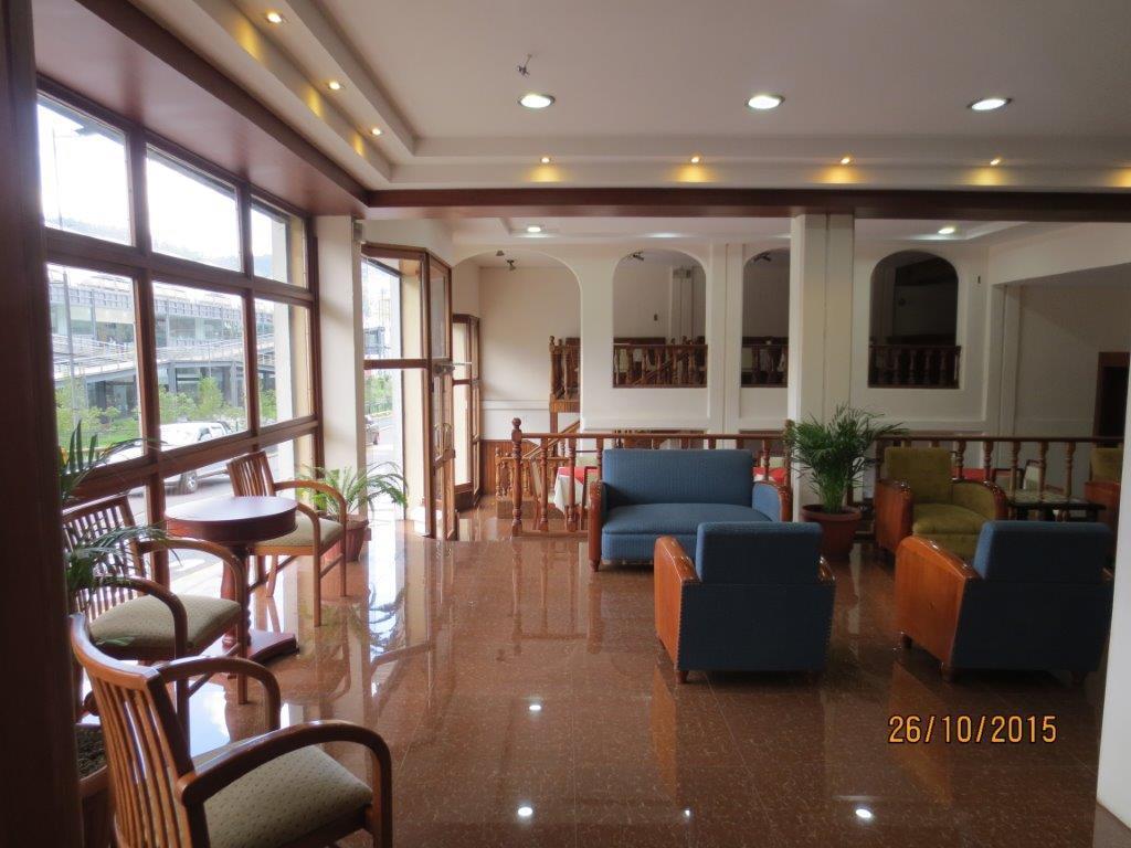 Hotel Cumanda Alfaro Buitenkant foto
