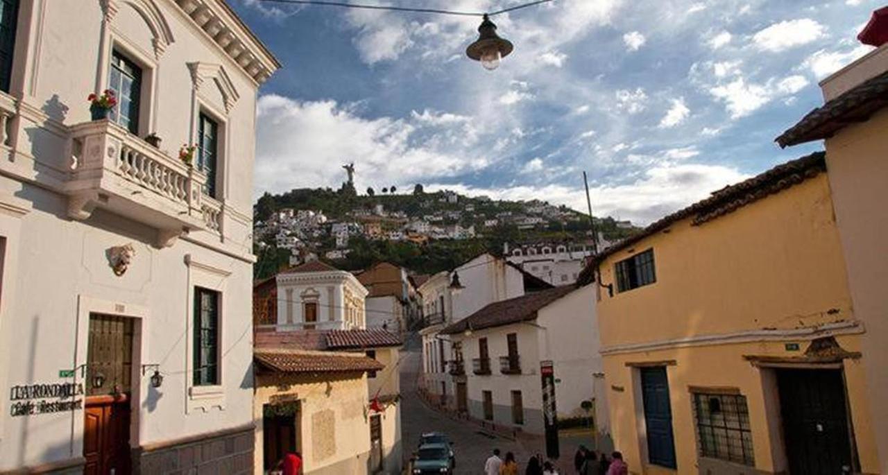 Hotel Cumanda Alfaro Buitenkant foto